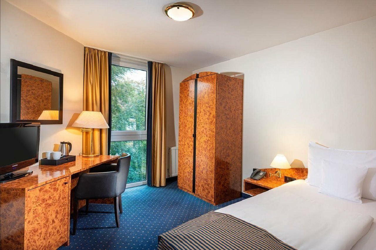 Essential By Dorint Essen Hotel Exterior foto